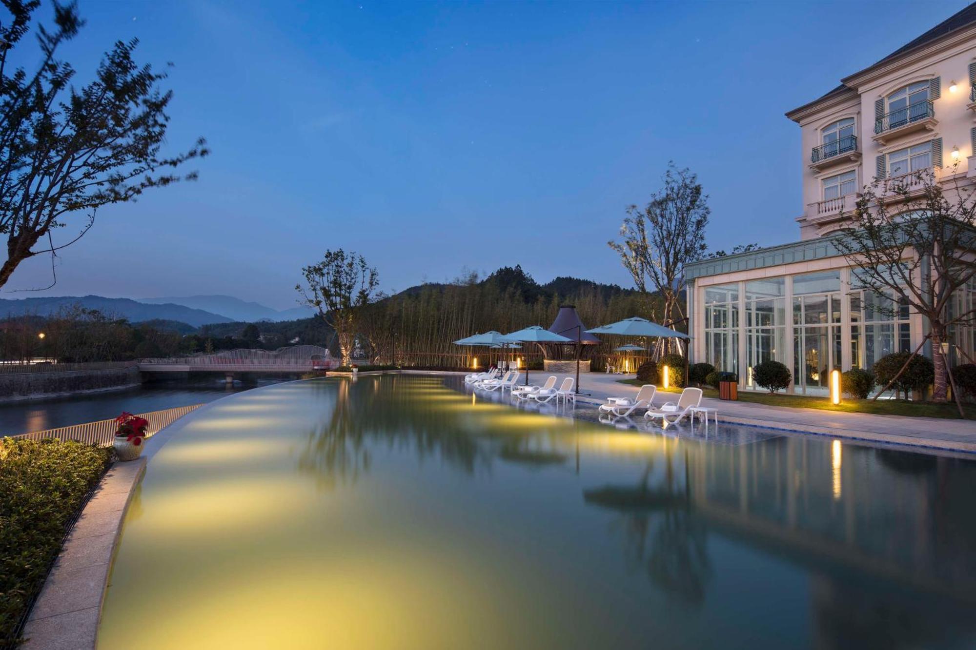 Hilton Garden Inn Hangzhou Lu'Niao Аньцзи Экстерьер фото